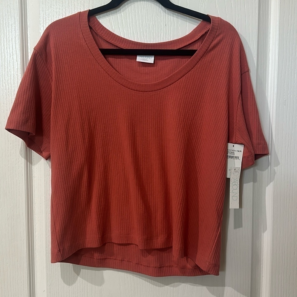 Nordstrom rack Abound size medium, short sleeve ribbed top NWT